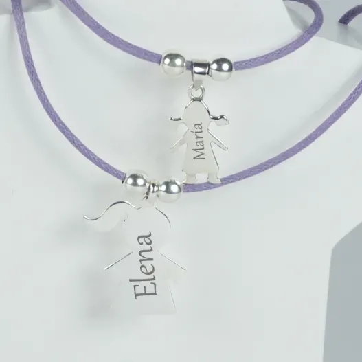 Colgante de plata querubin mam&aacute; e hija grabado (Idea de regalo original)