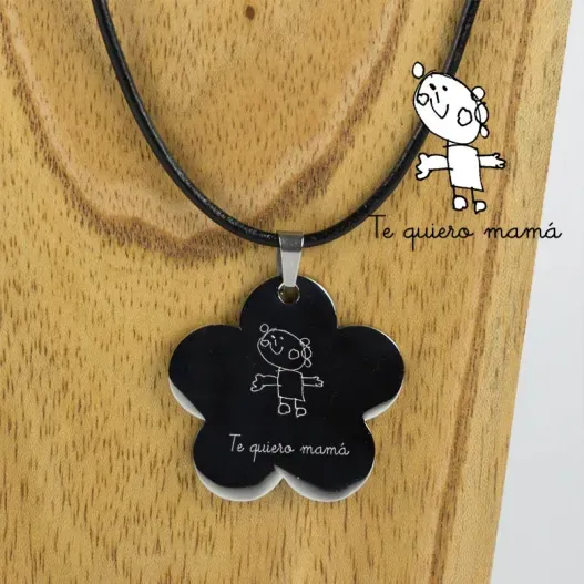 Colgante flor con el dibujo de tu hijo grabado (Idea de regalo original)