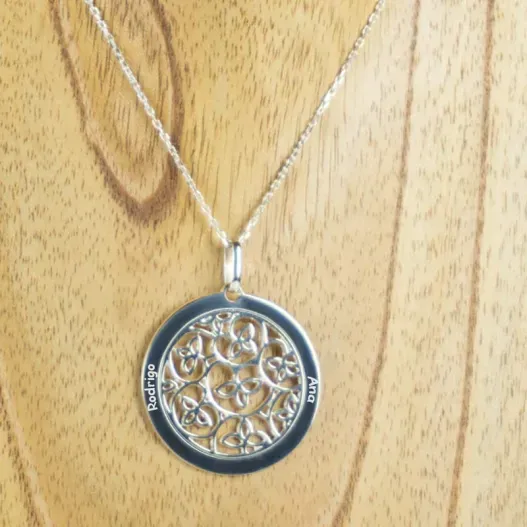 Colgante de plata roset&oacute;n personalizado (Foto de catálogo)