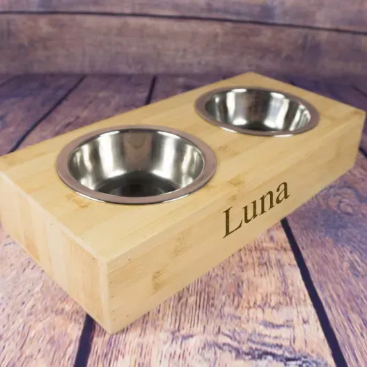 Comedero de bamb&uacute; para mascota personalizado (Idea de regalo original)