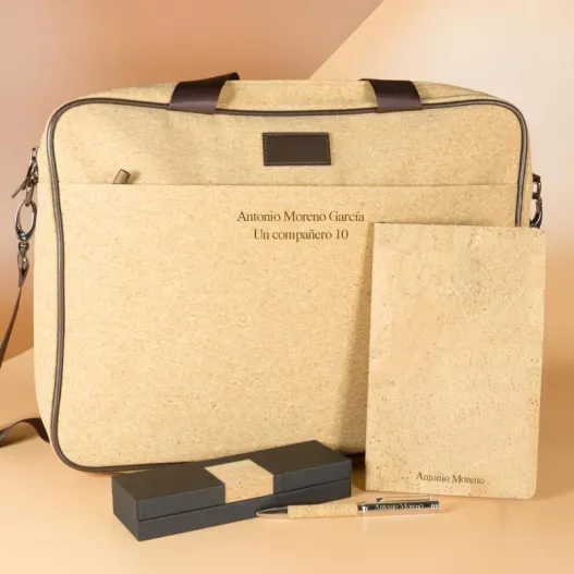 Conjunto de malet&iacute;n personalizado