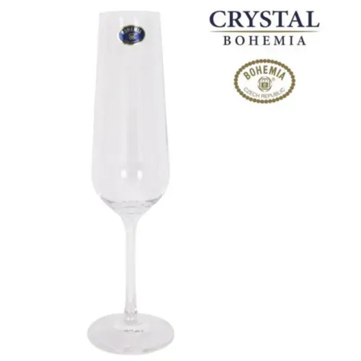 Copa de champagne de cristal de Bohemia