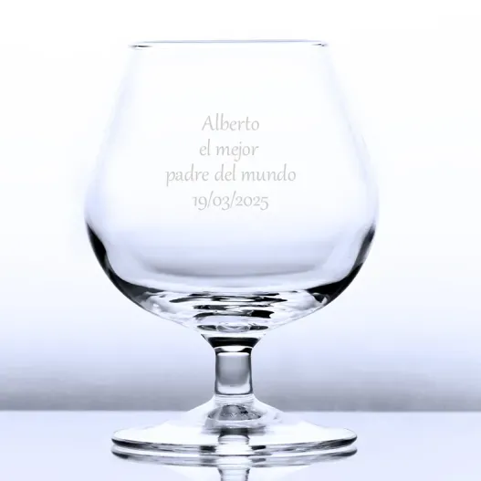 Copa de Co&ntilde;ac grabada