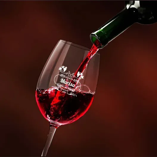 Copa de vino con nombre grabado (Opción de grabado)