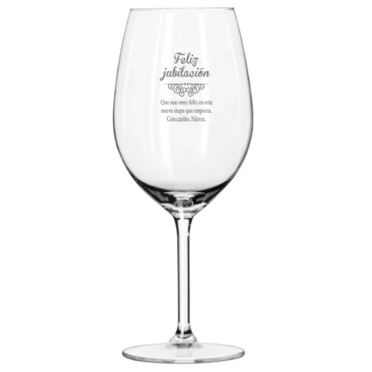 Copa de vino regalo para jubilaci&oacute;n (Detalle de presentación)