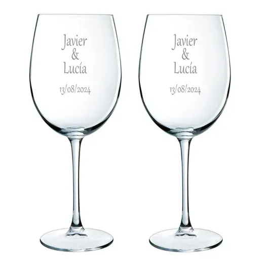 Copas de vino grabadas (Foto de catálogo)
