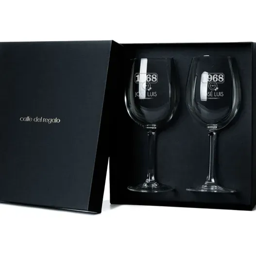 Copas de vino grabadas a&ntilde;o de nacimiento (Vista alternativa)