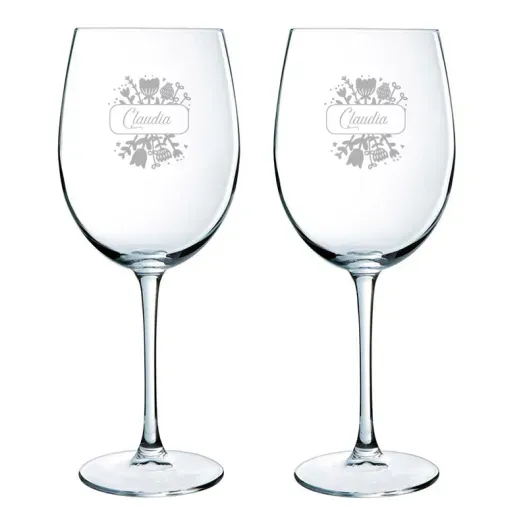 Copas de vino grabadas flores (Detalle de presentación)
