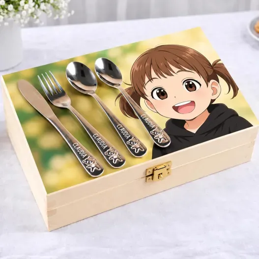 Cubiertos infantiles grabados en caja de madera con Caricatura