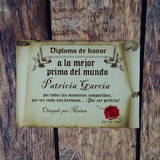 Diploma pergamino a la mejor prima (Idea de regalo original)