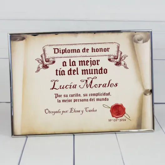 Diploma pergamino a la mejor t&iacute;a (Vista alternativa)