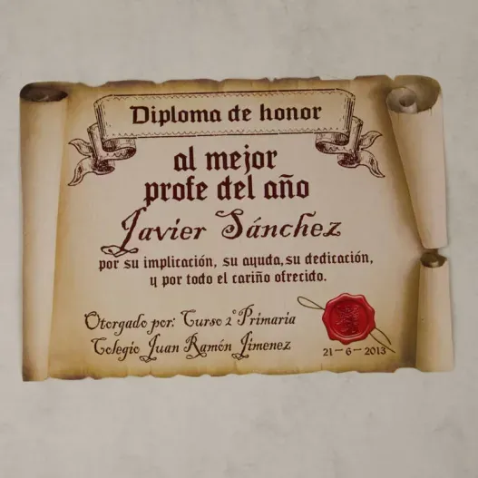 Diploma pergamino al mejor profesor (Vista alternativa)