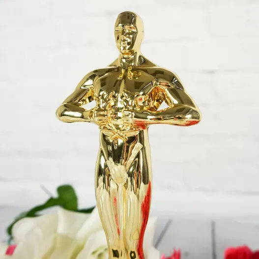 Estatua &Oacute;scar personalizada para jubilaci&oacute;n (Detalle de presentación)