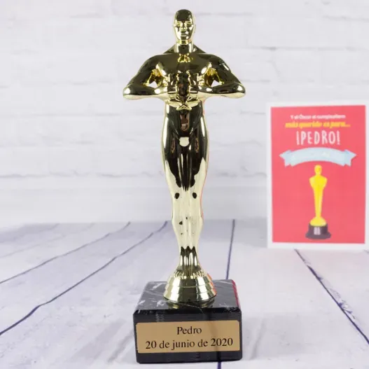 Estatua &Oacute;scar personalizado para cumplea&ntilde;os (Detalle de presentación)
