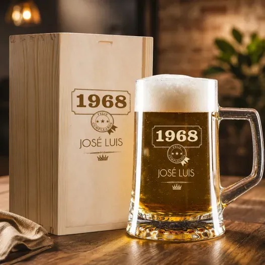 Jarra de cerveza a&ntilde;o de nacimiento con estuche