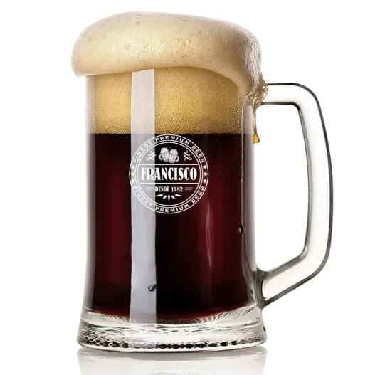 Jarra de cerveza con sello grabado (Detalle de presentación)