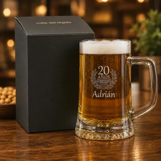 Jarra de cerveza grabada para cumplea&ntilde;os (Vista alternativa)