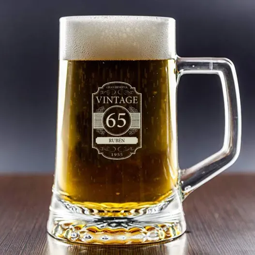 Jarra de cerveza vintage personalizada (Idea de regalo original)