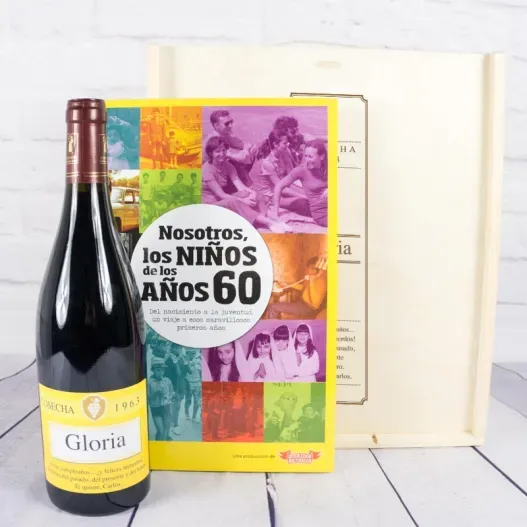 Kit a&ntilde;o de nacimiento 'D&eacute;cada de los 60' (Detalle de presentación)