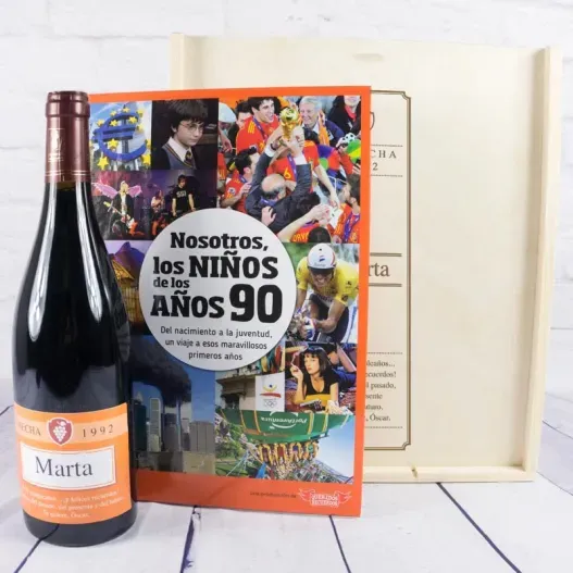 Kit a&ntilde;o de nacimiento 'D&eacute;cada de los 90' (Vista alternativa)