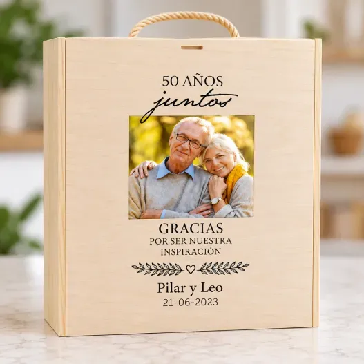 Kit con Vino Cune Crianza personalizado (Idea de regalo original)