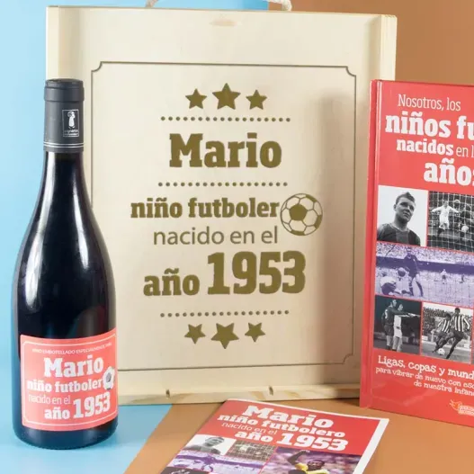 Kit futbolero con libro y botella de vino personalizada (Idea de regalo original)
