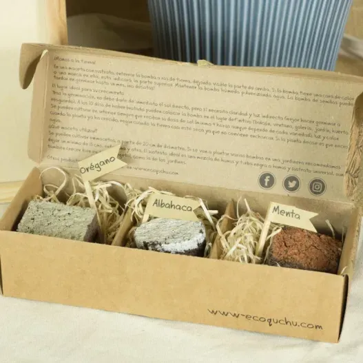 Kit jubilaci&oacute;n personalizado 'Hago lo que quiero' (Detalle de presentación)