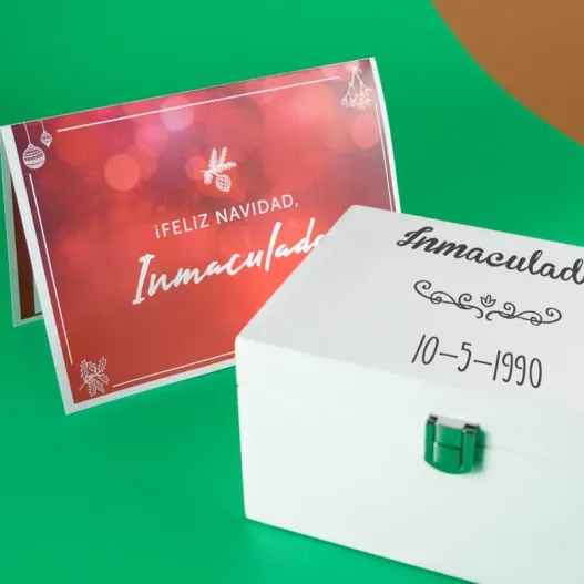 Joyero para mujer personalizado con tarjeta de Navidad (Detalle de presentación)