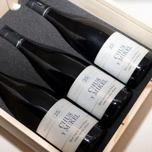 Kit vino personalizado para Bodas de Plata