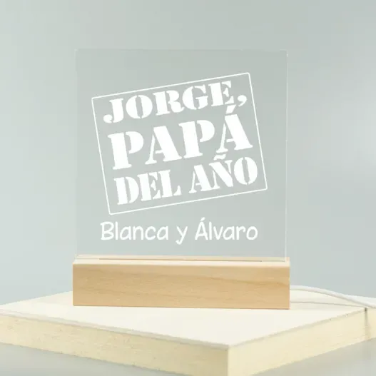 L&aacute;mpara led grabada 'Pap&aacute; del a&ntilde;o' (Idea de regalo original)
