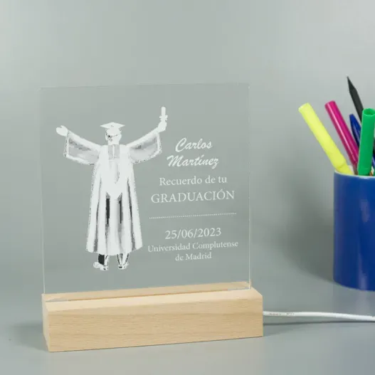 L&aacute;mpara led grabada para Graduaci&oacute;n (Detalle de presentación)