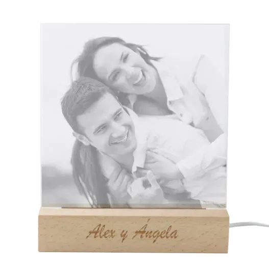 L&aacute;mpara LED personalizada con foto grabada (Vista alternativa)