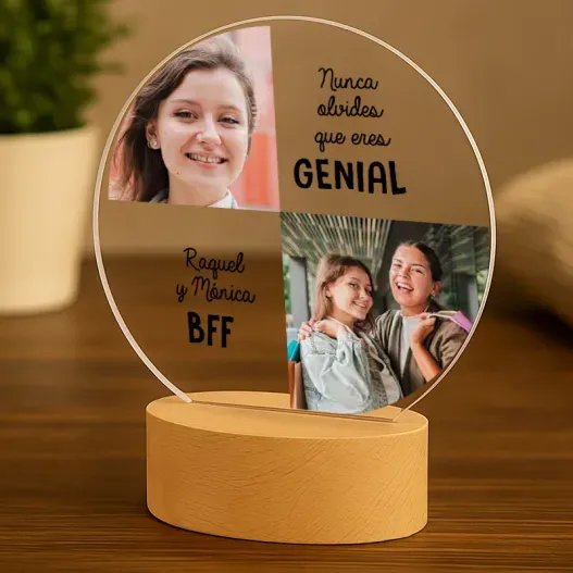 L&aacute;mpara personalizada con fotos y texto (Vista alternativa)