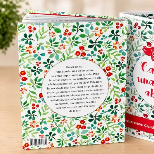 Libro Abuela cu&eacute;ntame con tarjeta personalizada (Detalle de presentación)
