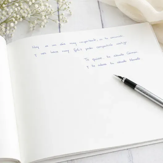 Libro de firmas de boda personalizado con nombres y fecha (Idea de regalo original)