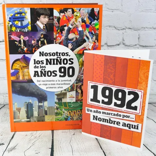 Libro "Nosotros, los Ni&ntilde;os de los a&ntilde;os 90" (Foto de cerca)