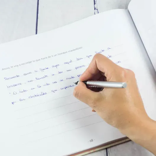 Libro 'Para un hombre maravilloso' (Idea de regalo original)