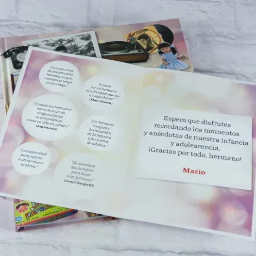 Libro Queridos Recuerdos con tarjeta para hermano (Vista alternativa)