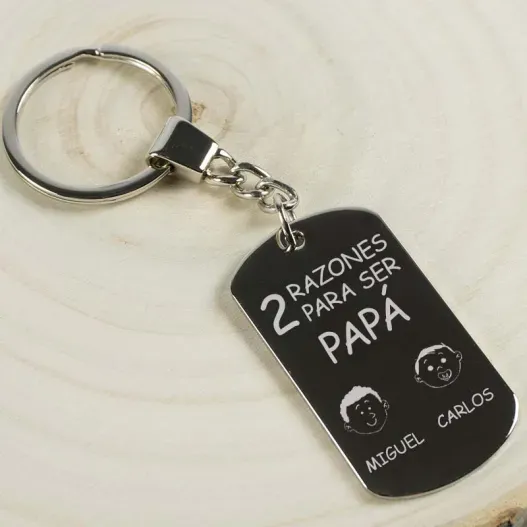 Llavero razones para ser pap&aacute; (Detalle de presentación)