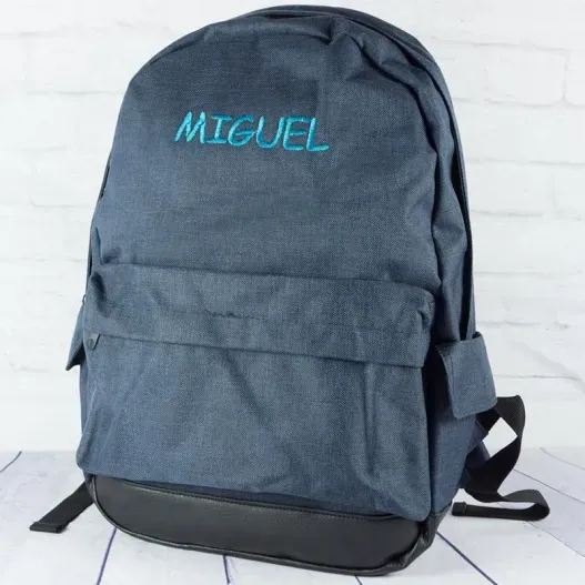 Mochila bordada