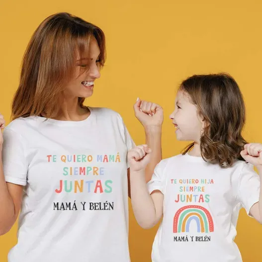 Pack camisetas mam&aacute; e hij@ personalizado Arcoiris (Vista alternativa)