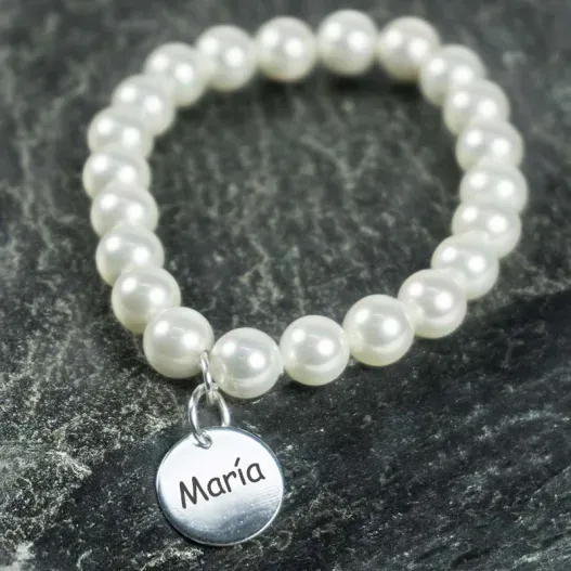 Pulsera perlas con medalla de plata grabada (Vista alternativa)