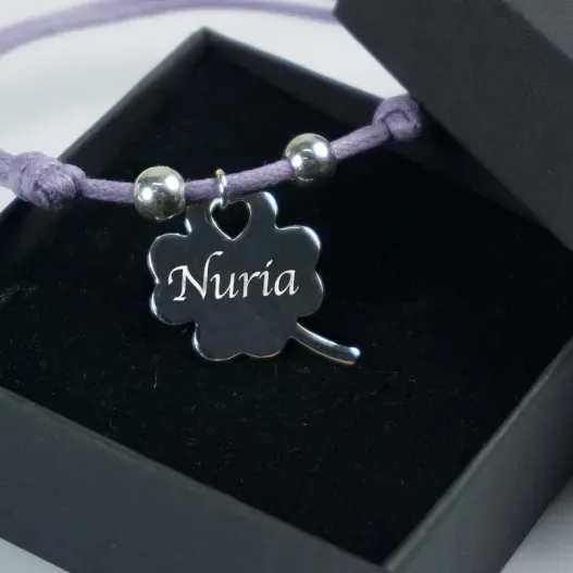 Pulsera de plata tr&eacute;bol personalizada (Idea de regalo original)