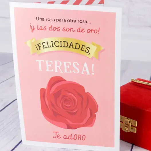 Rosa de oro grabada para cumplea&ntilde;os (Vista alternativa)