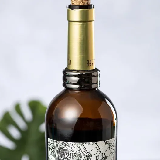 Set vinos negro brillo de dise&ntilde;o (Foto de catálogo)