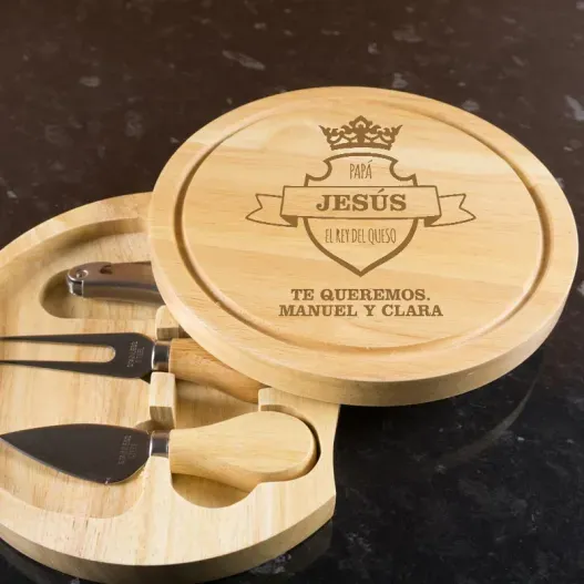 Tabla de quesos grabada para el rey del queso (Vista alternativa)