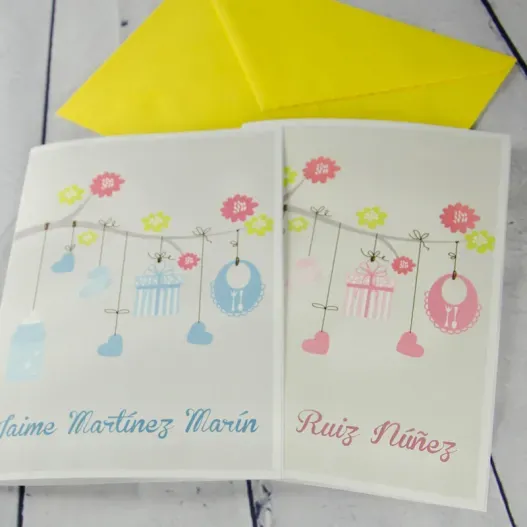 Tarjeta para beb&eacute; personalizada (Detalle de presentación)