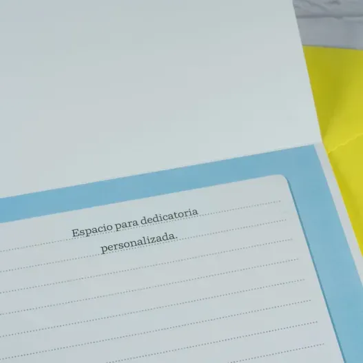 Tarjeta personalizada regalo beb&eacute; (Detalle de presentación)