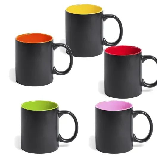 Taza de desayuno negra (Foto de catálogo)