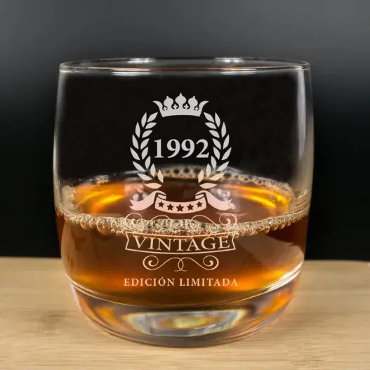 Vaso de whisky grabado '30 Cumplea&ntilde;os' (Idea de regalo original)